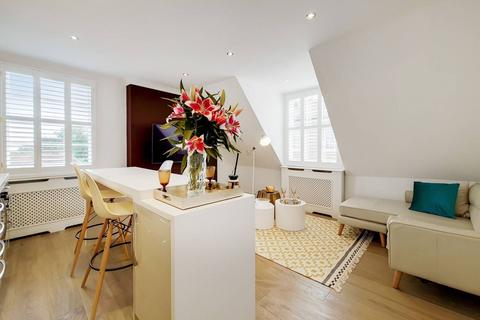 2 bedroom flat to rent, The Mount, Hampstead, London, NW3