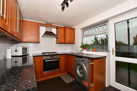 8 Mason Way, Waltham Abbey, EN9 3ET