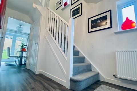 3 bedroom detached house for sale - Heol Alfred Wallace, Rhos, Pontardawe, Swansea.