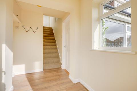 1 Farm Way, Benfleet, SS7 3RG