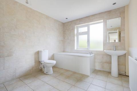1 Farm Way, Benfleet, SS7 3RG
