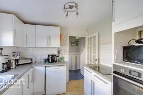 49 Bronte Paths, Stevenage, SG2 0PG