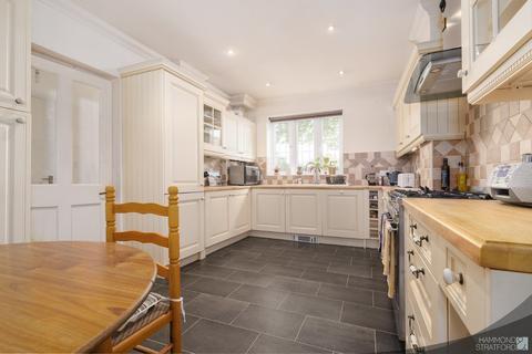 21 Branksome Close, Norwich, NR4 6SP