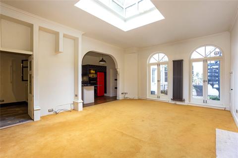 2 bedroom apartment for sale - Lansdown Crescent, Bath, BA1
