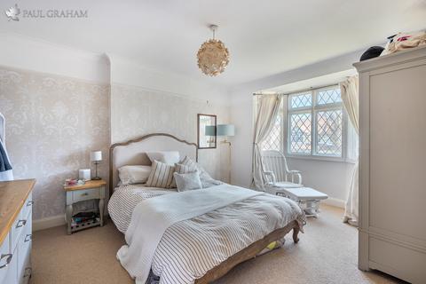 3 bedroom semi-detached house for sale, Park Lane, Carshalton