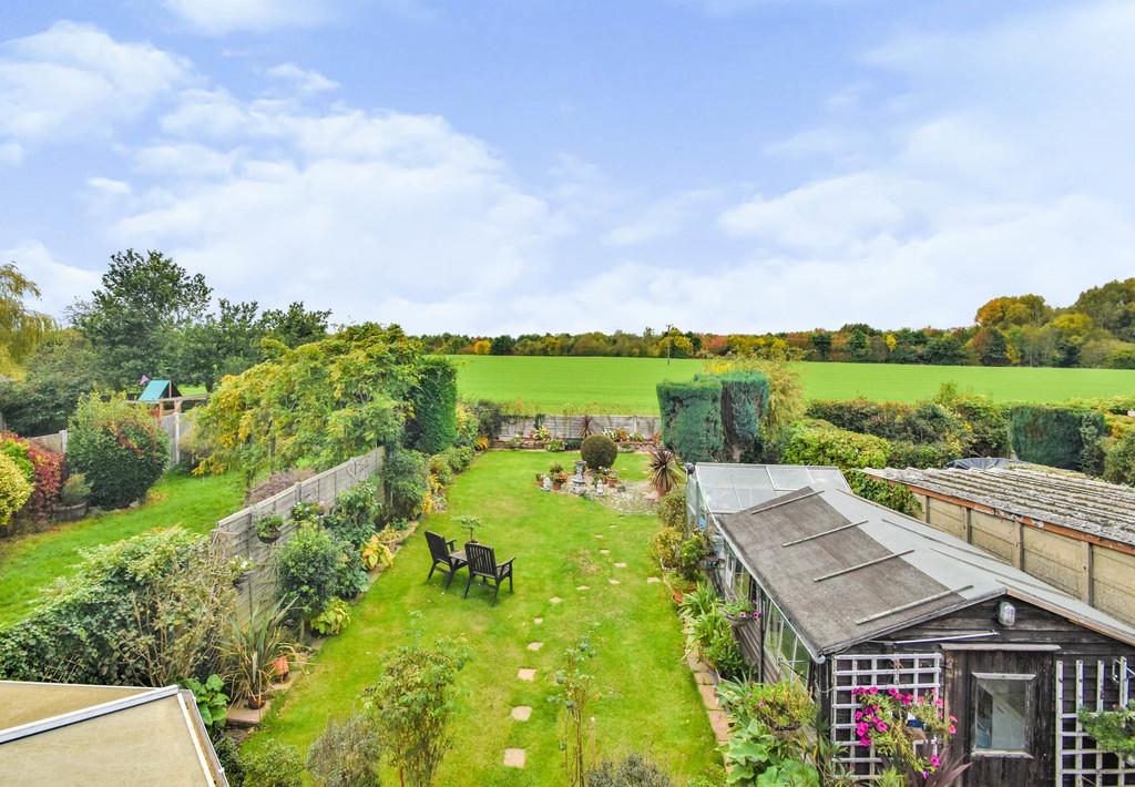 Beeches Road, Chelmsford, Essex CM1 2RZ 3 bed semidetached house £450,000
