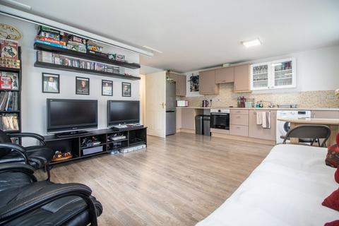 2 bedroom ground floor flat for sale - Goetre Fawr, Radyr