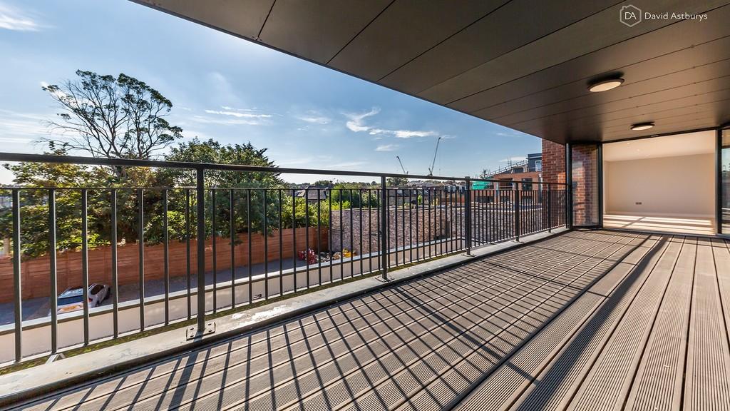 Tottenham Lane, Crouch End, London 3 bed apartment to rent £3,800 pcm