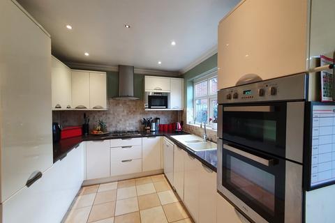 3 Abbots Way, Hartford, Northwich, CW8 1NN