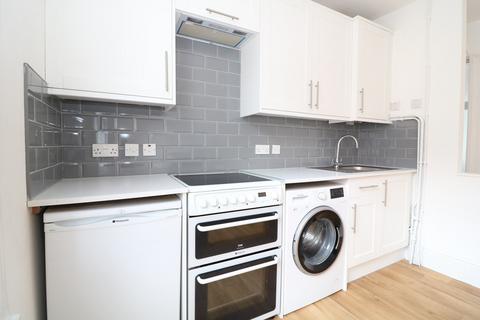 1 bedroom apartment to rent, West Street, Dorking