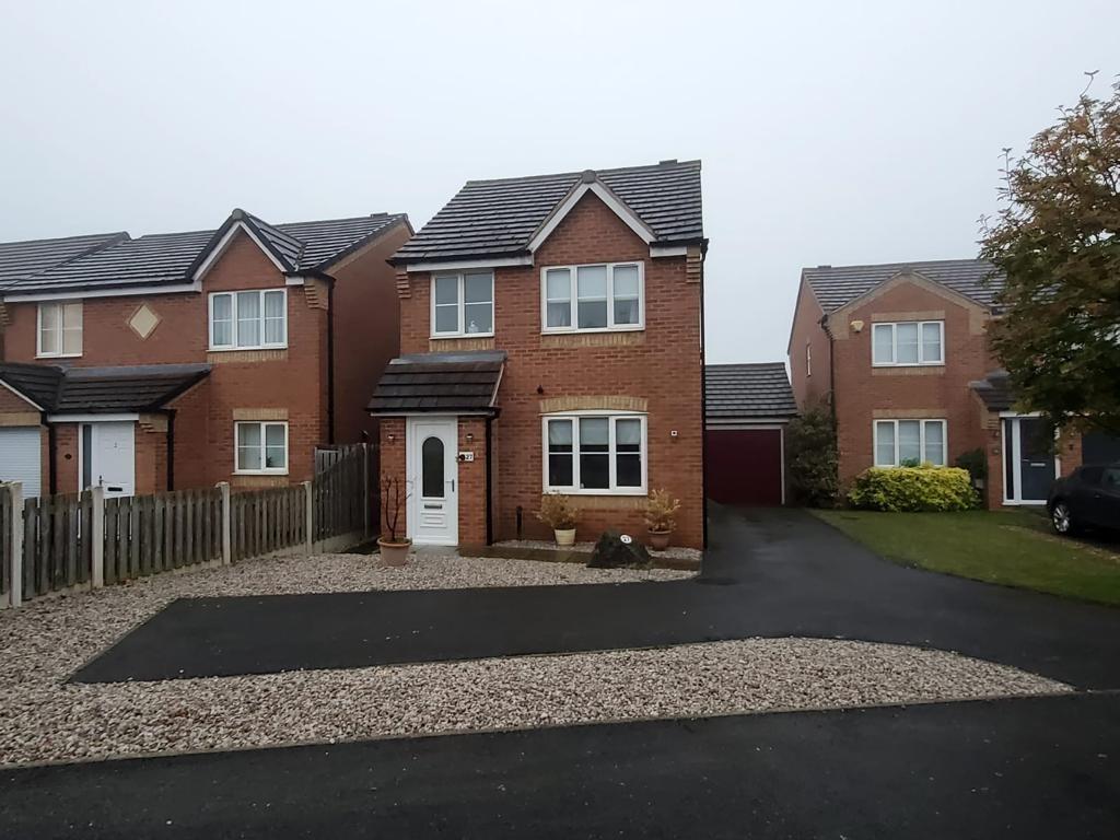 Bracken Road, Shirebrook 3 bed detached house £750 pcm (£173 pw)