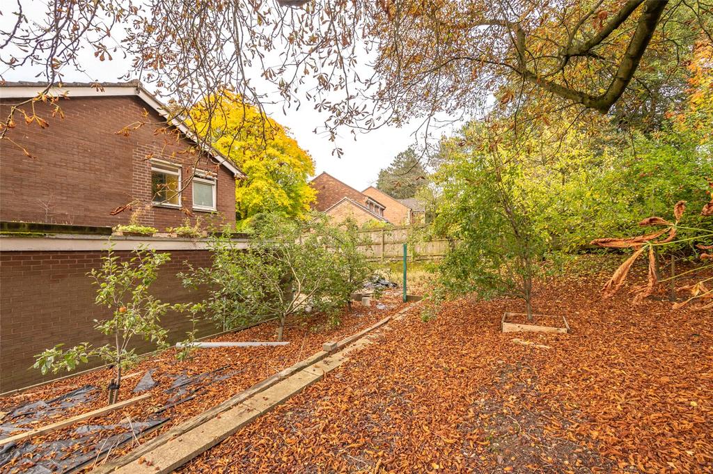 Prospect Road, Burley in Wharfedale... 3 bed semidetached house £300,000