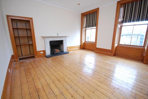2 bedroom flat to rent, Crown Terrace,, City Centre, Aberdeen, AB11