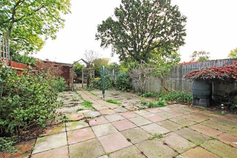 32 Riverside Road, Sidcup, DA14 4PU