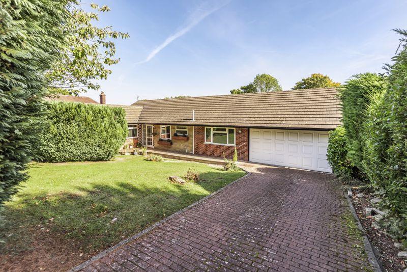 Oakwood Avenue, Purley 4 bed detached bungalow for sale - £800,000