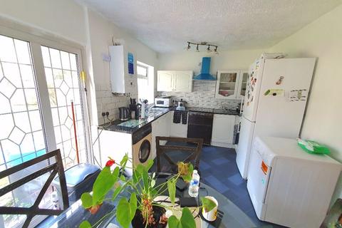 111 Regan Crescent, Birmingham, B23 5NH