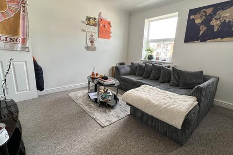 1 bedroom flat to rent, Newgate Mews, , Bournemouth