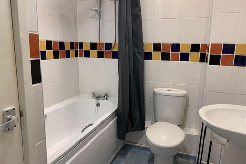 30 Devonshire Road, Princes Park, Liverpool, L8 3TZ