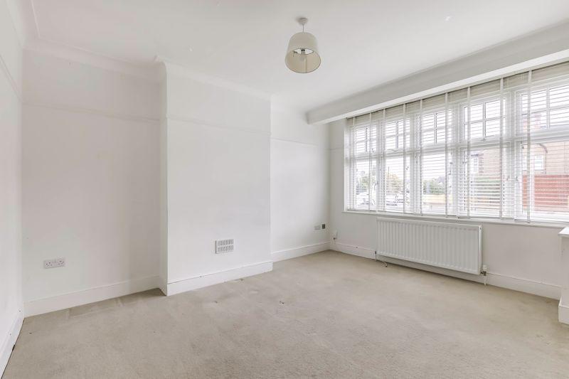 Parsonage Gardens, Enfield 3 bed house £625,000