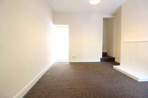 8 Colin Road, Luton, LU2 7RX