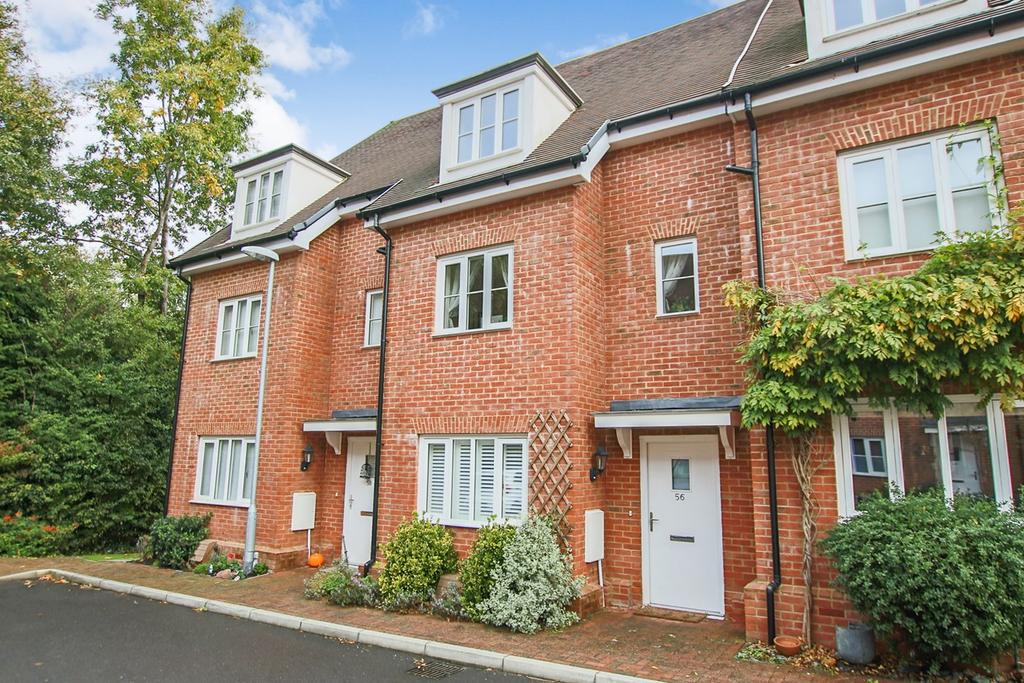 Sister Ann Way, East Grinstead, RH19 4 bed terraced house £525,000