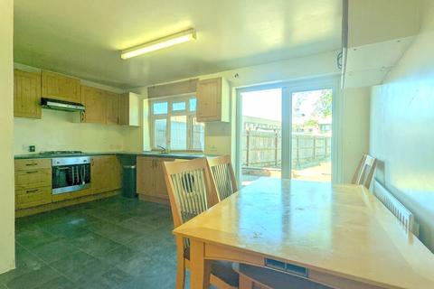 218 Bedfont Lane, Feltham, TW14 9NW