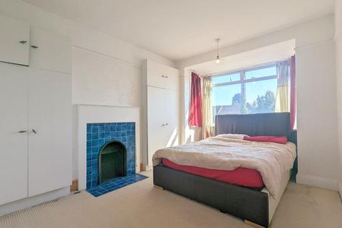 218 Bedfont Lane, Feltham, TW14 9NW