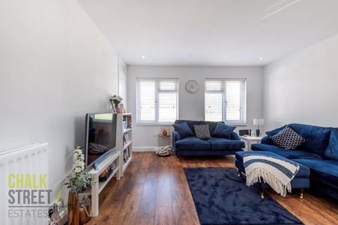 22 Cornflower Way, Romford, RM3 0XY