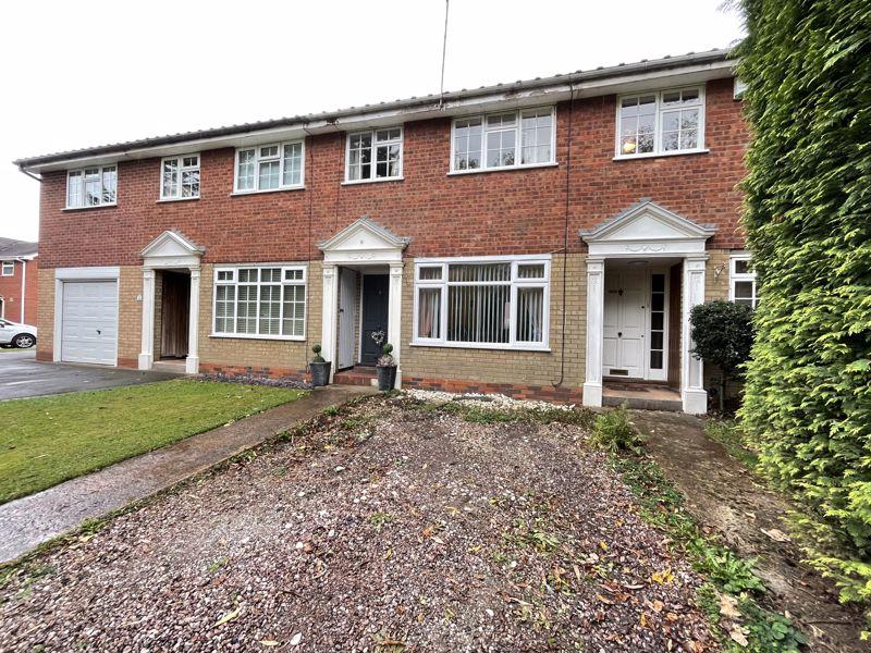 WOMBOURNE, Millfields Way 3 bed terraced house for sale £219,950