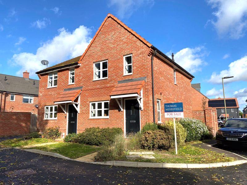 Ash Crescent, Harwell 2 bed semidetached house £170,000