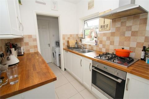 1 bedroom maisonette to rent, Kingston Road, STAINES-UPON-THAMES, TW18