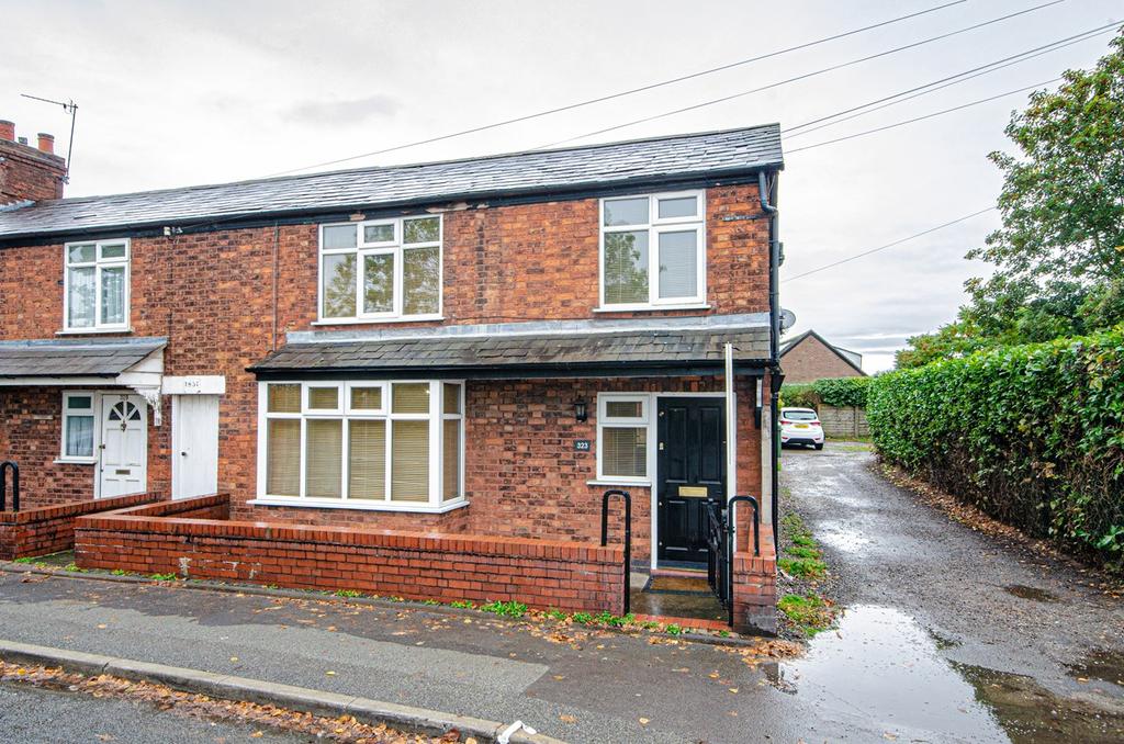 Chester Road, Hartford, Northwich, CW8 3 bed end of terrace house £