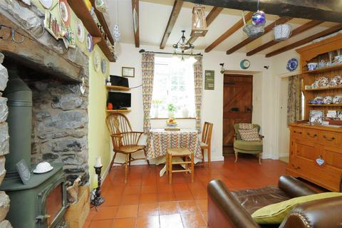 2 bedroom country house for sale - Llanfechain, SY22 6UP