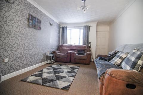 81 Parkland View, Lundwood, Barnsley, S71 5LG