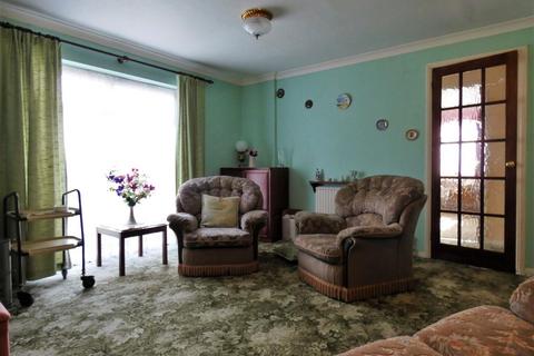 50 Apsledene, Gravesend, DA12 5EE