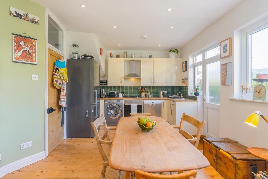 DAORNOTNIMDAB30 - Kitchen.Diner D.jpg