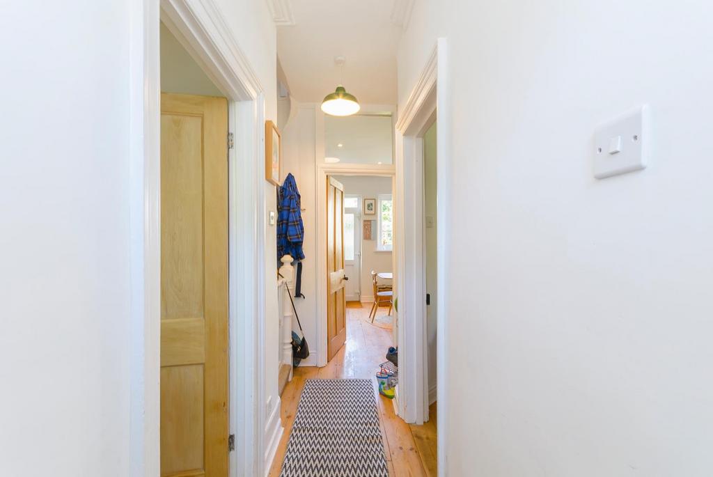 DAORNOTNIMDAB30 - Hallway B.jpg