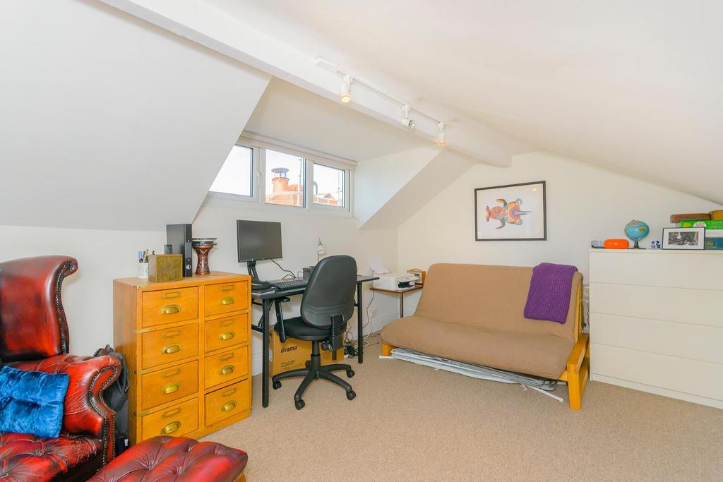 DAORNOTNIMDAB30 - Loft Room B.jpg