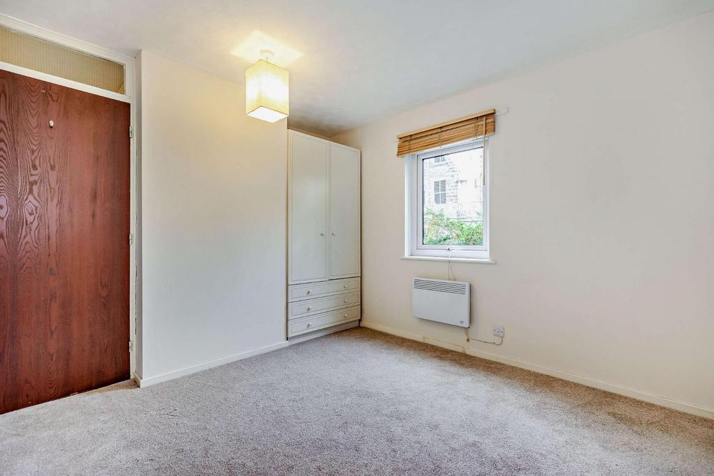 8525437-interior10-800.jpg