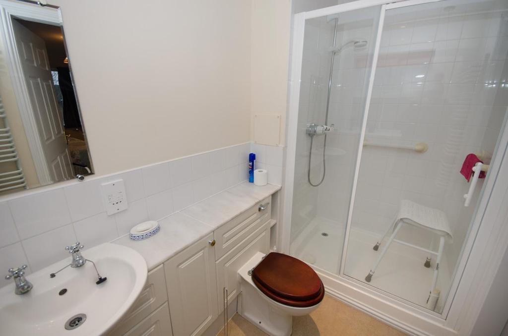 Ensuite.jpg