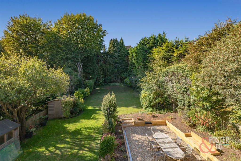 Woodland Drive, Hove 4 bed detached house £1,250,000