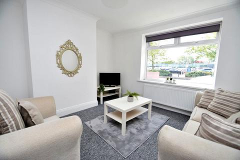 3 bedroom house to rent, Teasdale Terrace, Durham, DH1