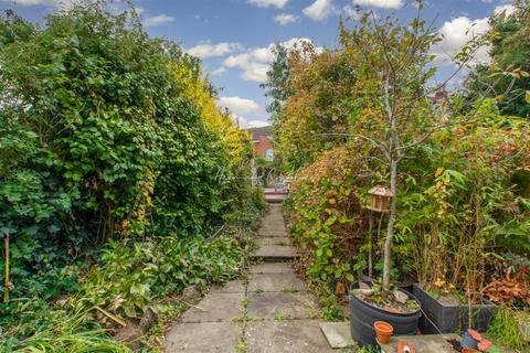 79 Romilly Crescent, Cardiff, CF11 9NQ