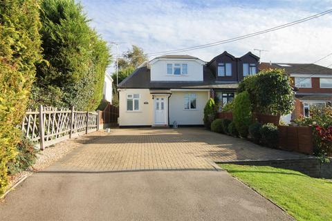 2 bedroom semi-detached house for sale - Blackmore Road, Hook End, Brentwood