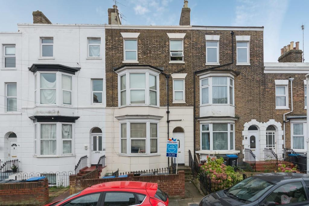 Cannonbury Road, Ramsgate 1 bed flat - £700 pcm (£162 pw)