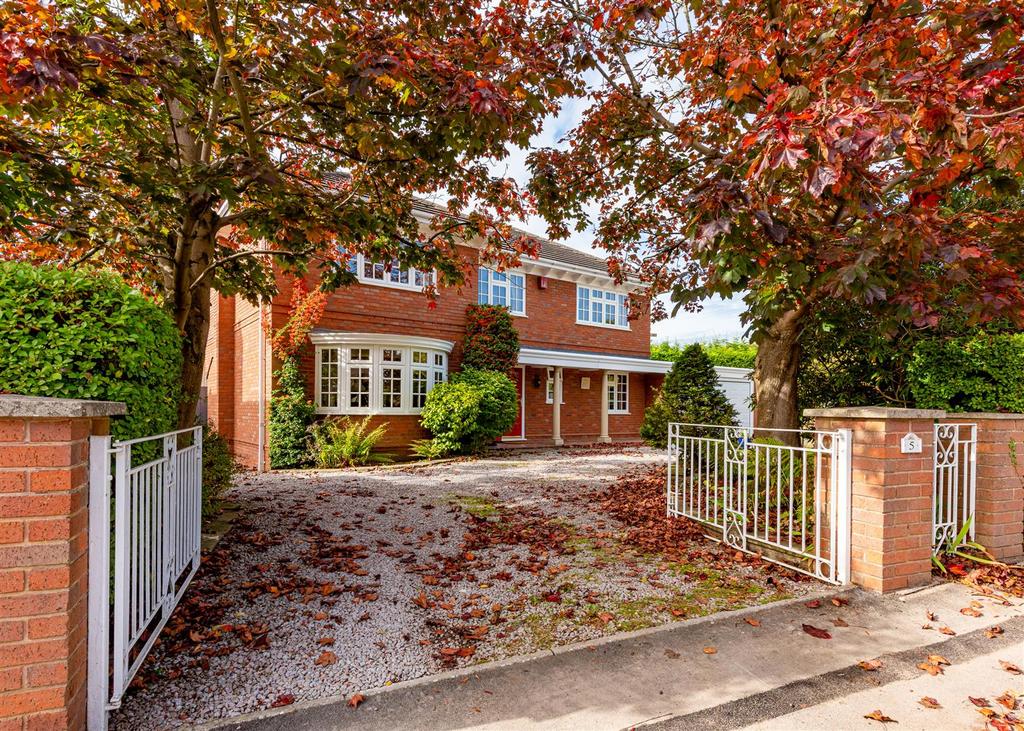 Springhill Park, Wolverhampton 4 bed house for sale £595,000