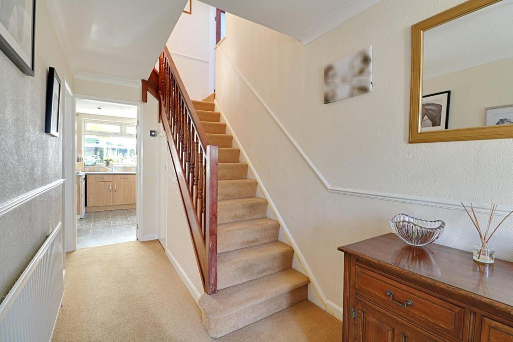 St. Davids Road, Otley, LS21 4 bed detached house £420,000