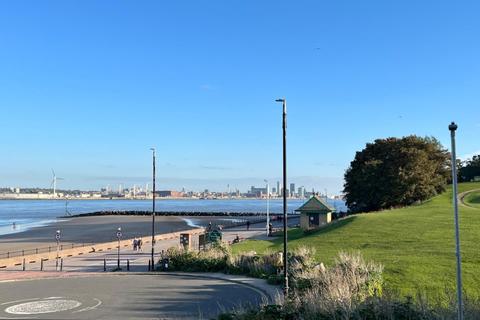 2 bedroom flat for sale - The Tower Watersedge Apartments, Tower Promenade, Wallasey