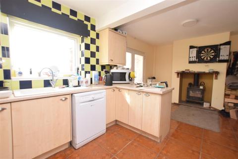 3 bedroom semi-detached house for sale - Norville Crescent, Darfield, Barnsley