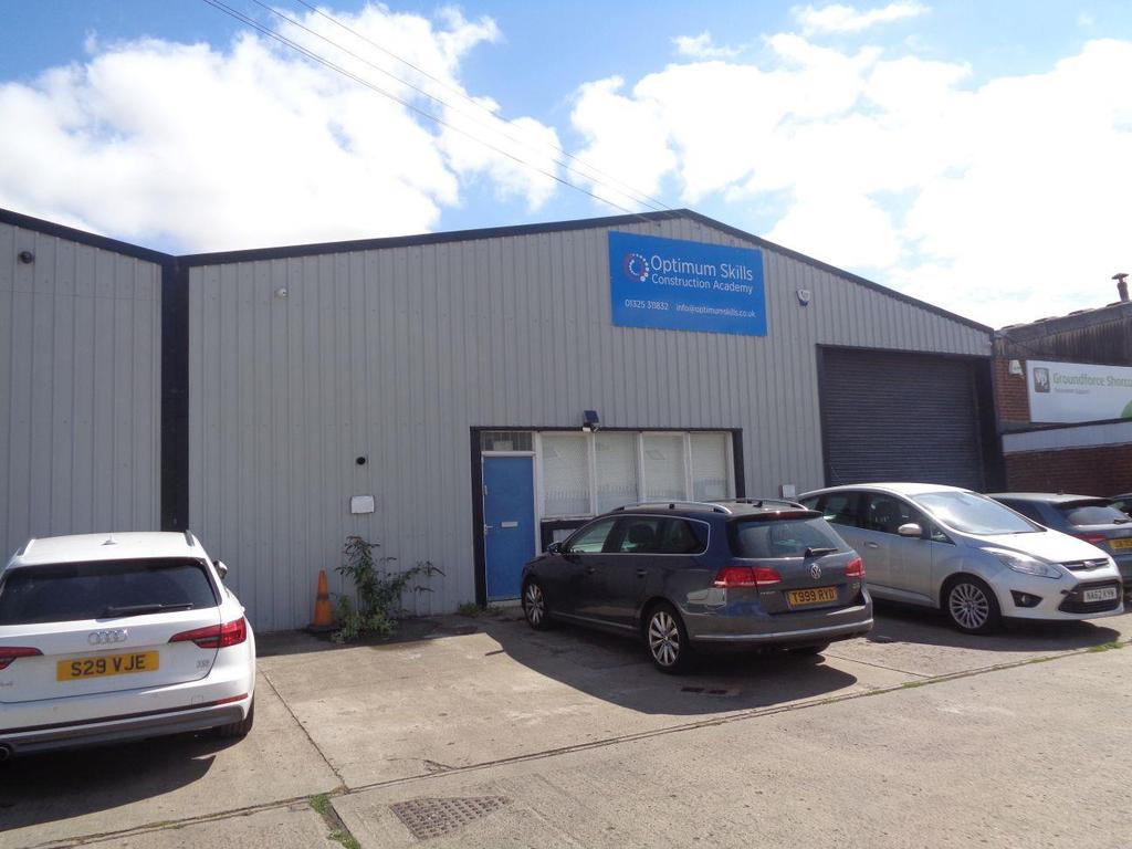 Chesnut Street, Darlington Industrial unit £15,000 pcm (£3,462 pw)